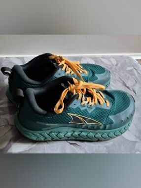 Altra Outroad Men's Shoes